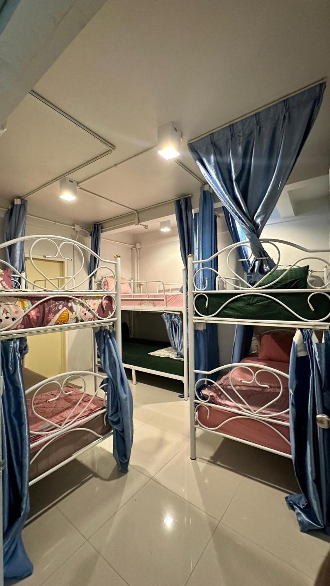 Lemon Tree Hostel Khaosan Bangkok Exterior photo